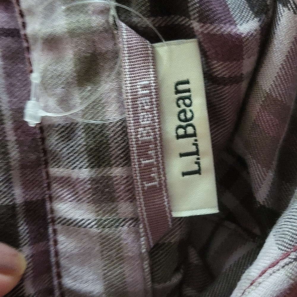 NWOT L.L.Bean Women's Long Sleeve Plaid Flannel Button Down pocke Shirt Size XS - Picture 10 of 10